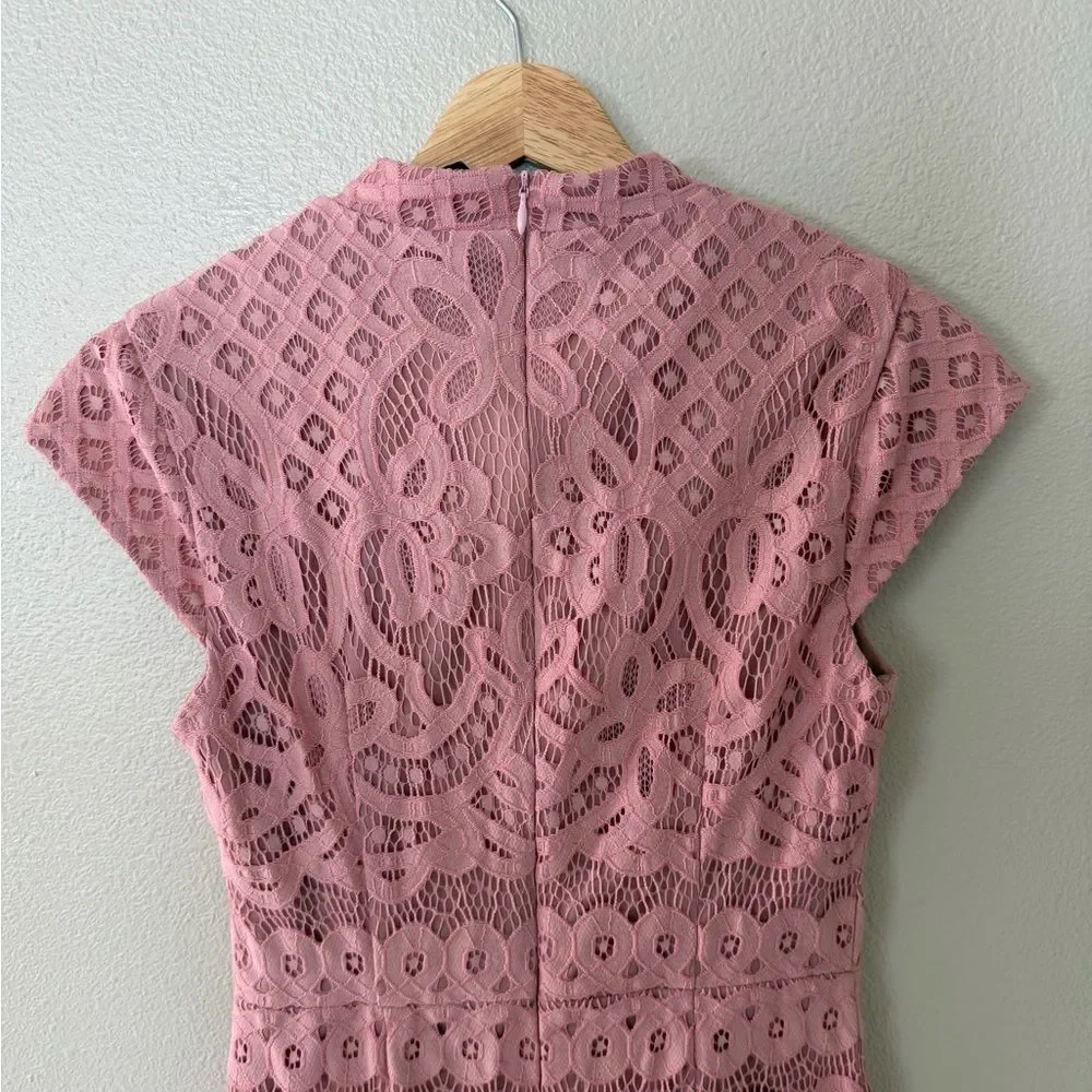 Baltic Born Eyelet Lace Cap Sleeve High Neck Midi Dress in Pink Size S - Picture 8 of 9